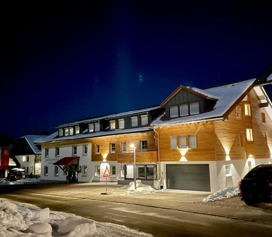 Landgasthaus Zum Kreuz Gbr Isny im Allgau Bagian luar foto